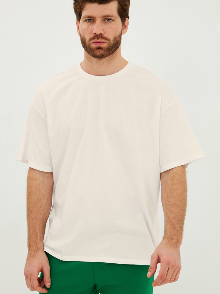 Футболка Oversize Premium, молочно-белая — хлопок 100%, гребенная пряжа; джерси, плотность 180 г/м²