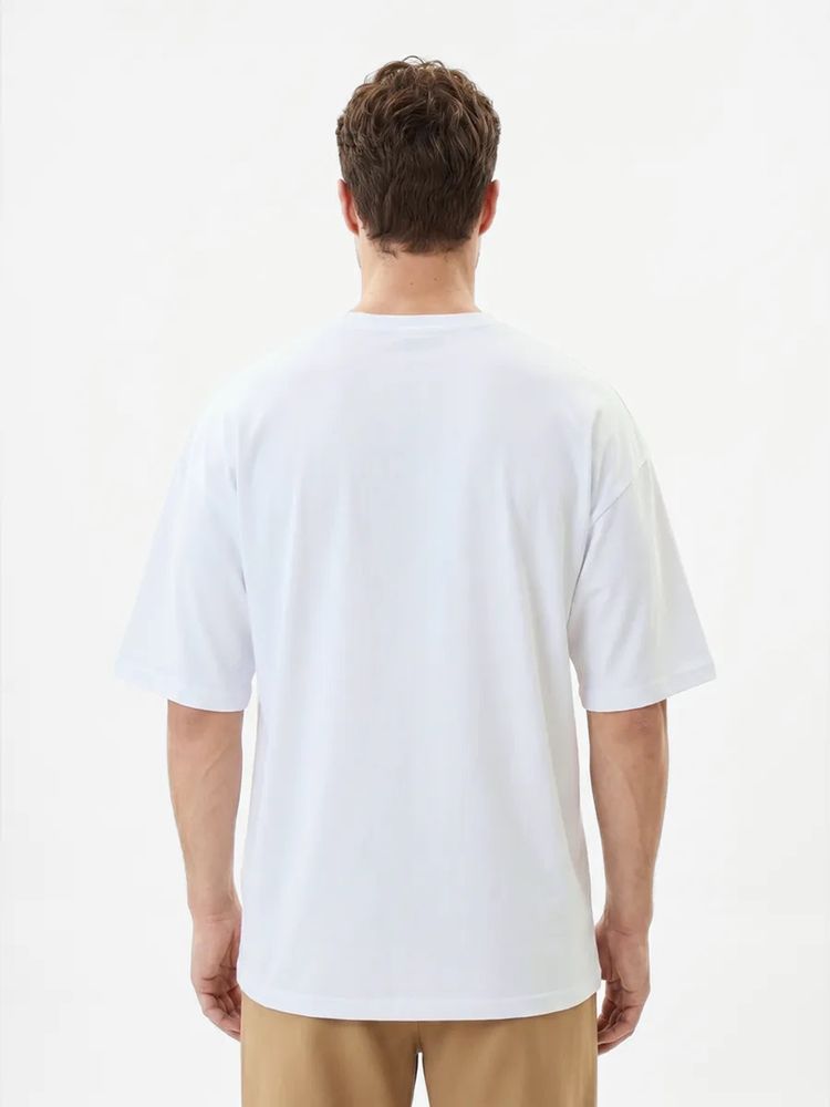 Футболка Oversize Premium 210, белая — фотография товара 2 из 9
