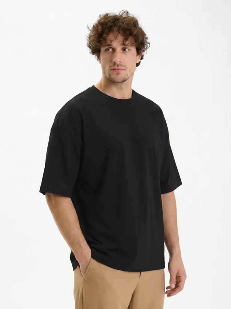 Футболка Oversize Premium 210, черная — хлопок 100%, гребенная пряжа; джерси, плотность 210 г/м²