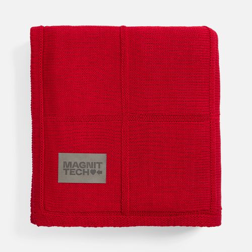 Набор Stitch Warm, красный: тиснение и 16562.10 лейбл listra nubuck, xl, серый — пример готового нанесения, фото 1 из 2