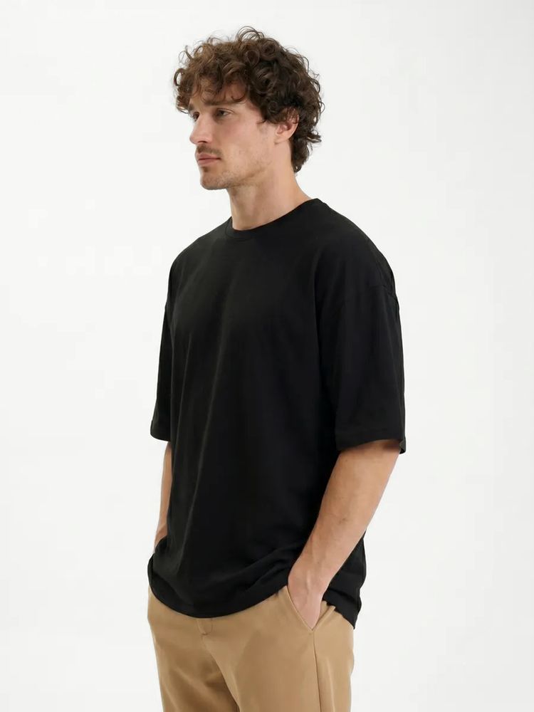 Футболка Oversize Premium 210, черная — фотография товара 3 из 10