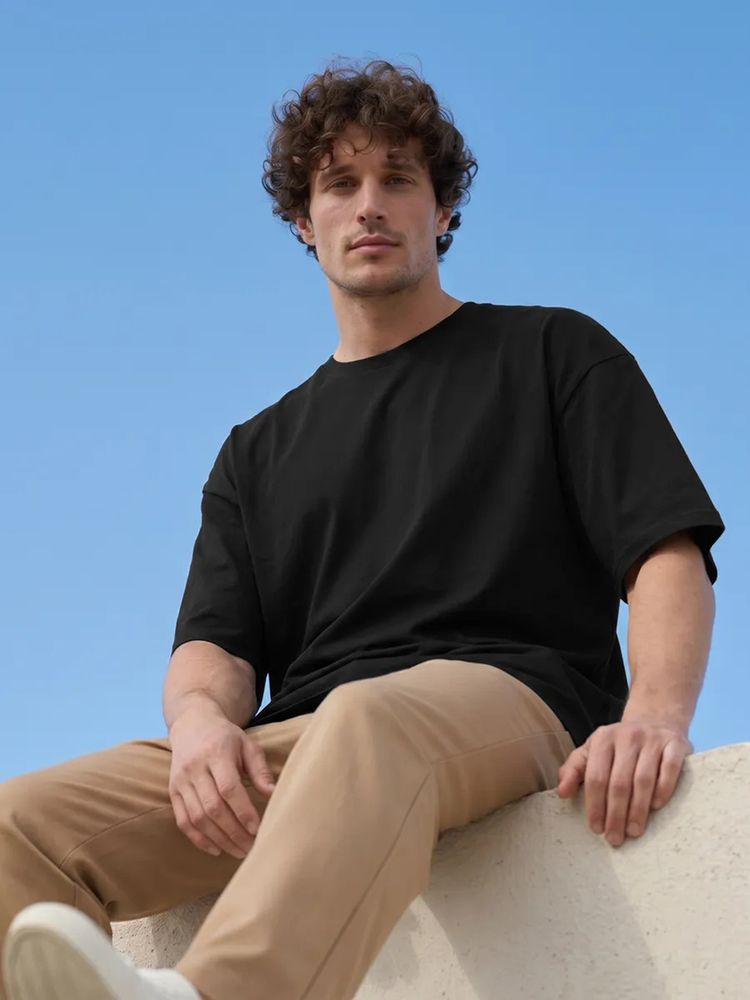 Футболка Oversize Premium 210, черная — фотография товара 9 из 10