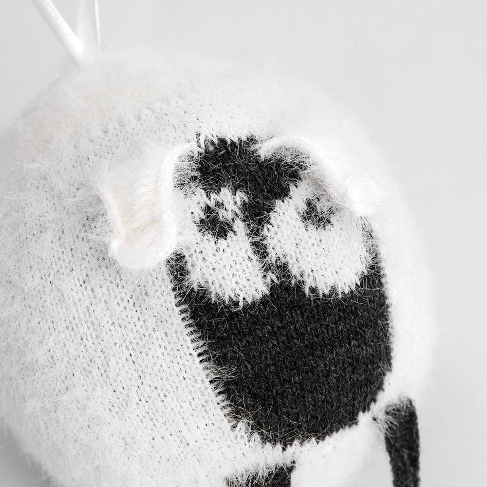 Вязаный шарик Sheeply, белый — фотография товара 4 из 5