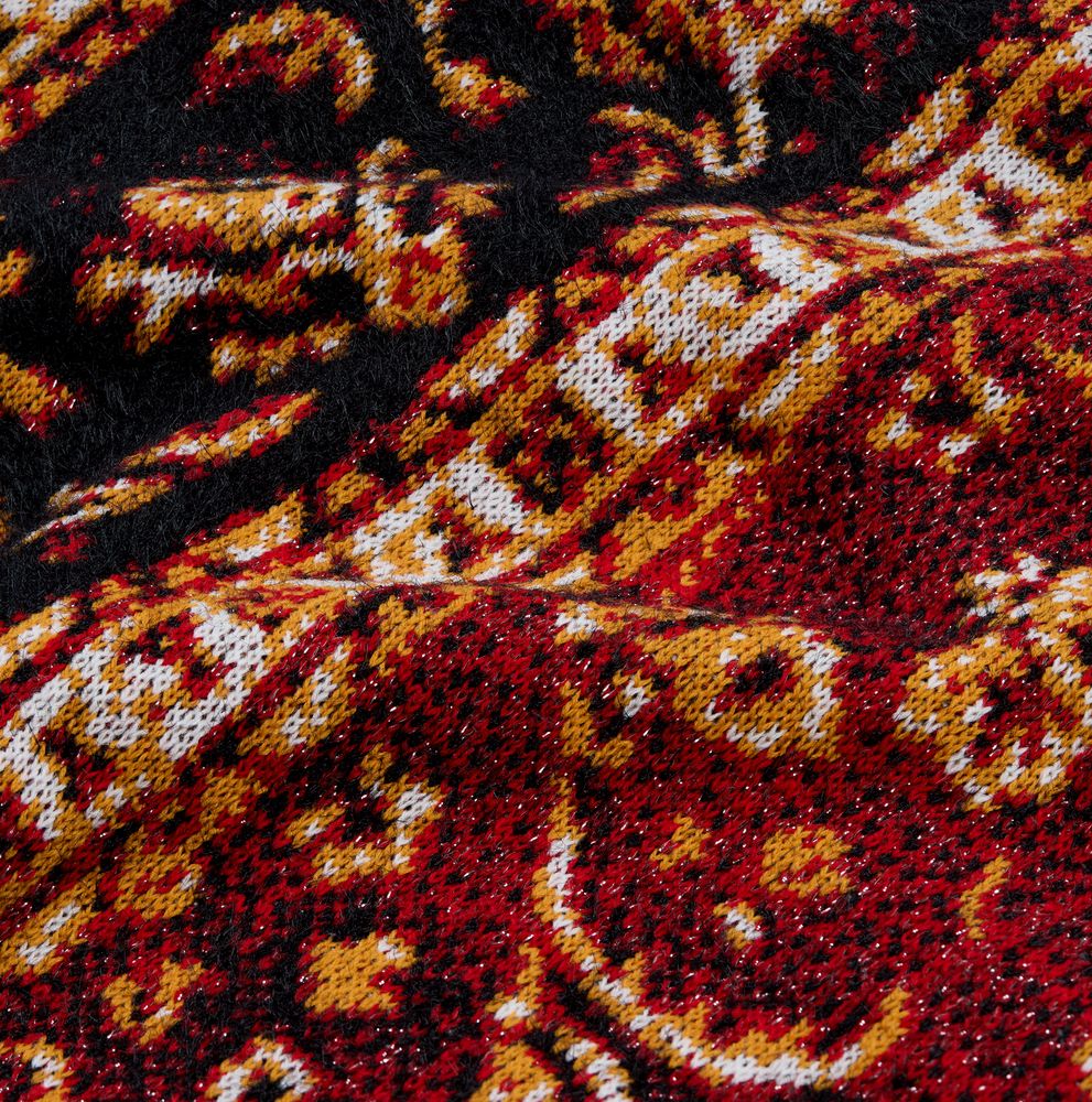 Плед Wonderwall, красный — фотография товара 6 из 8