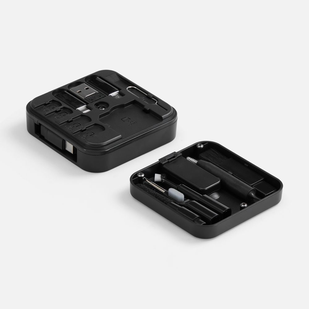Набор для ухода за гаджетами со складным кабелем aceCase, черный — фотография товара 2 из 8